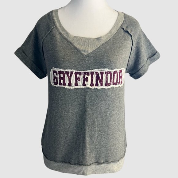 Harry Potter Gryffindor Short Sleeve Sweater Shirt Gray - Size Medium - Picture 2 of 7